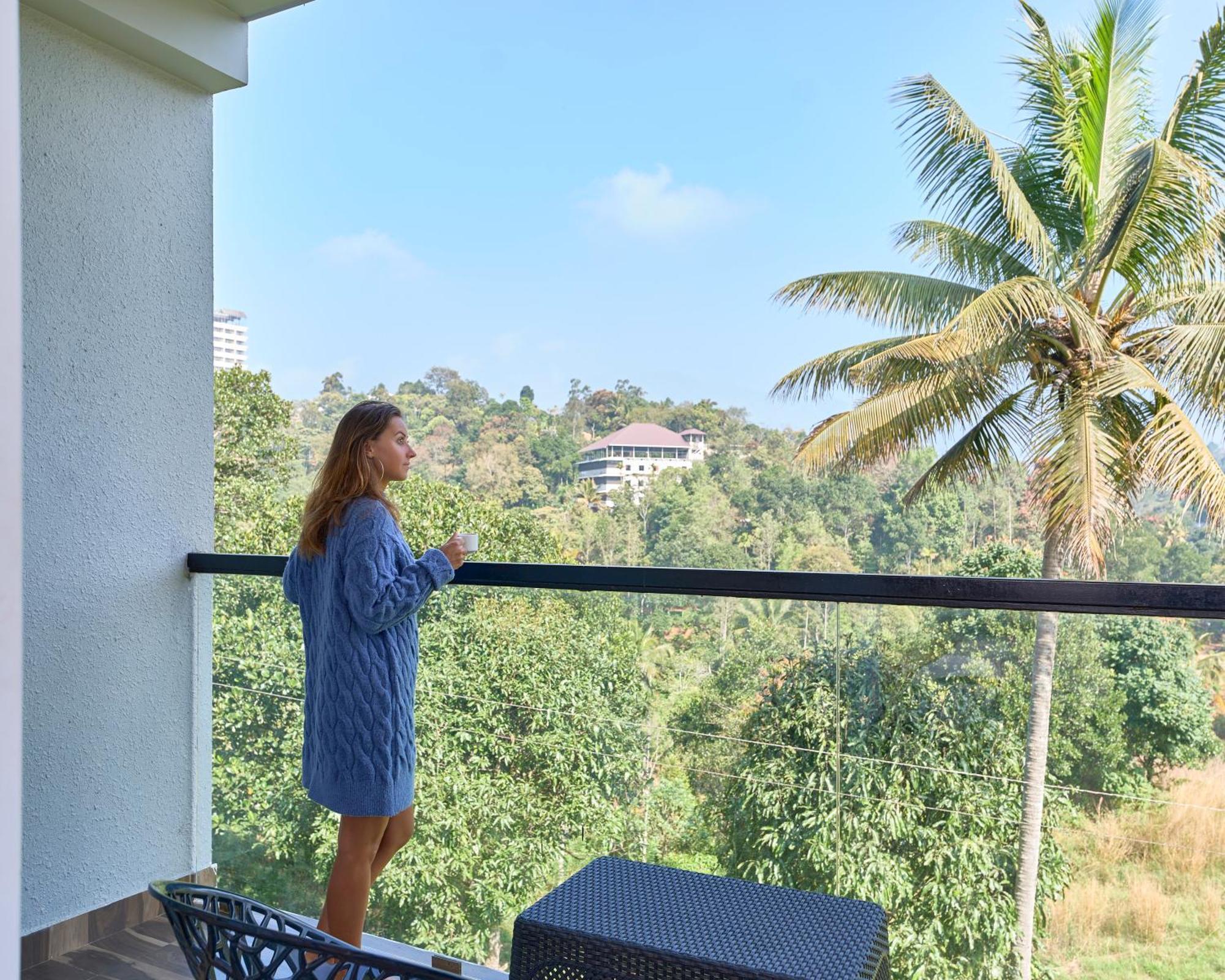 Velvet Revive Munnar Hotel Exterior photo