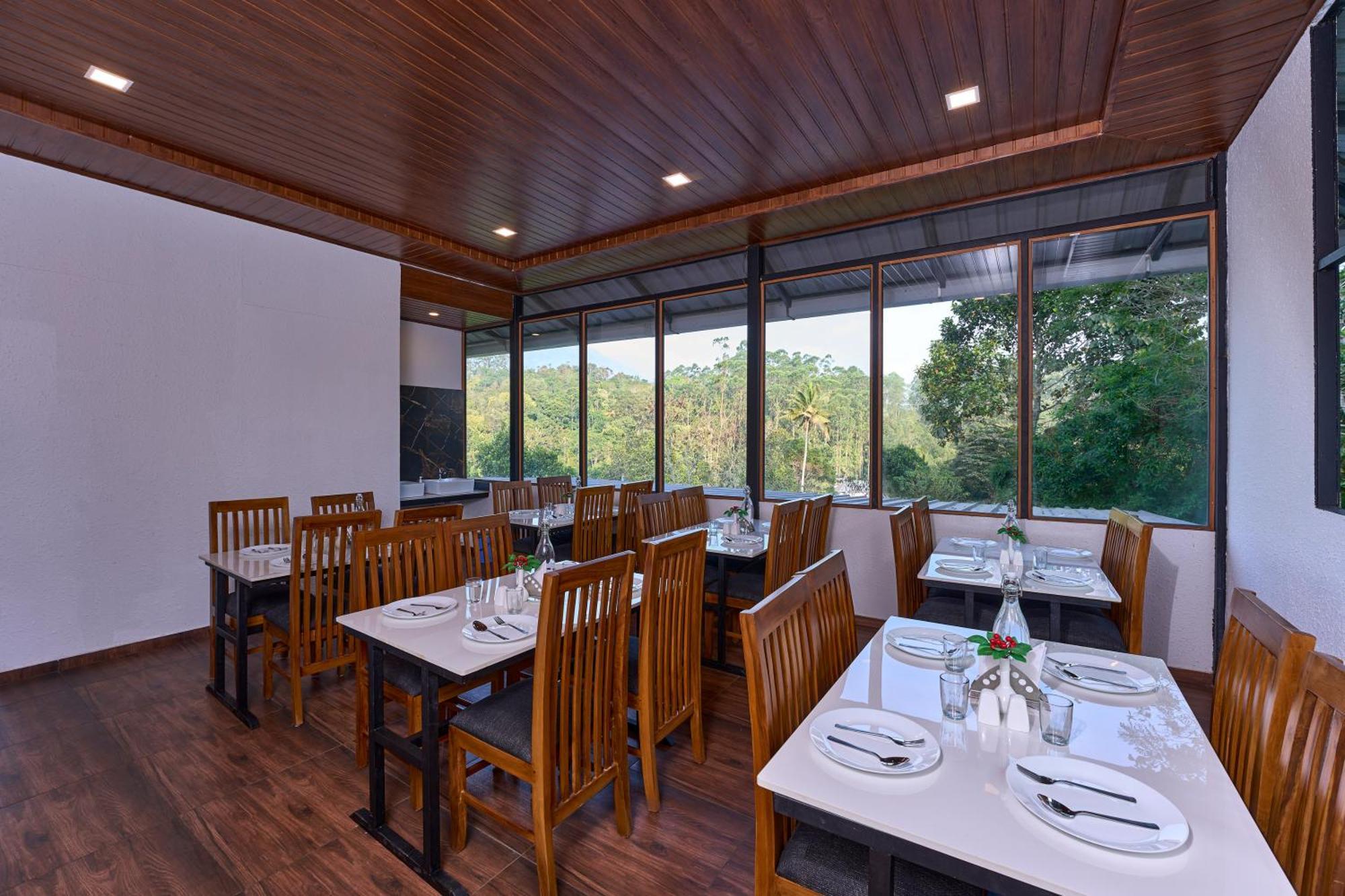 Velvet Revive Munnar Hotel Exterior photo
