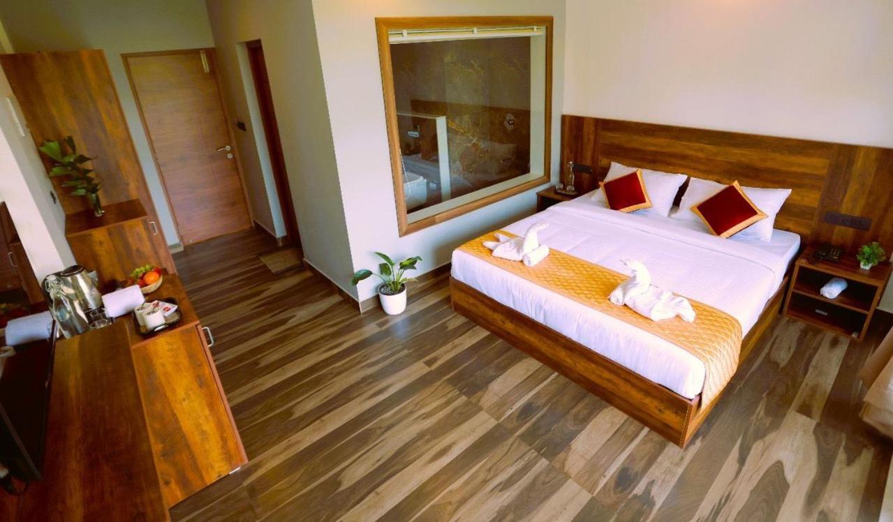 Velvet Revive Munnar Hotel Exterior photo